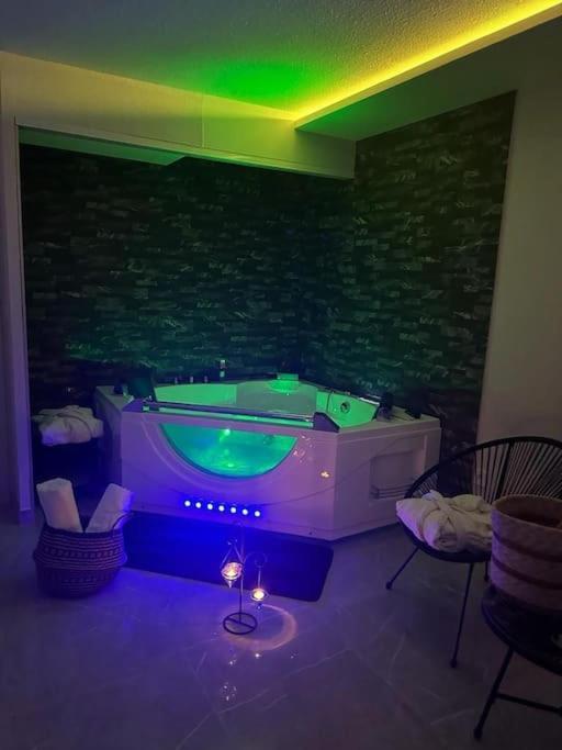 T3 5 Etoile Jacuzzi Apartment Toulouse Luaran gambar
